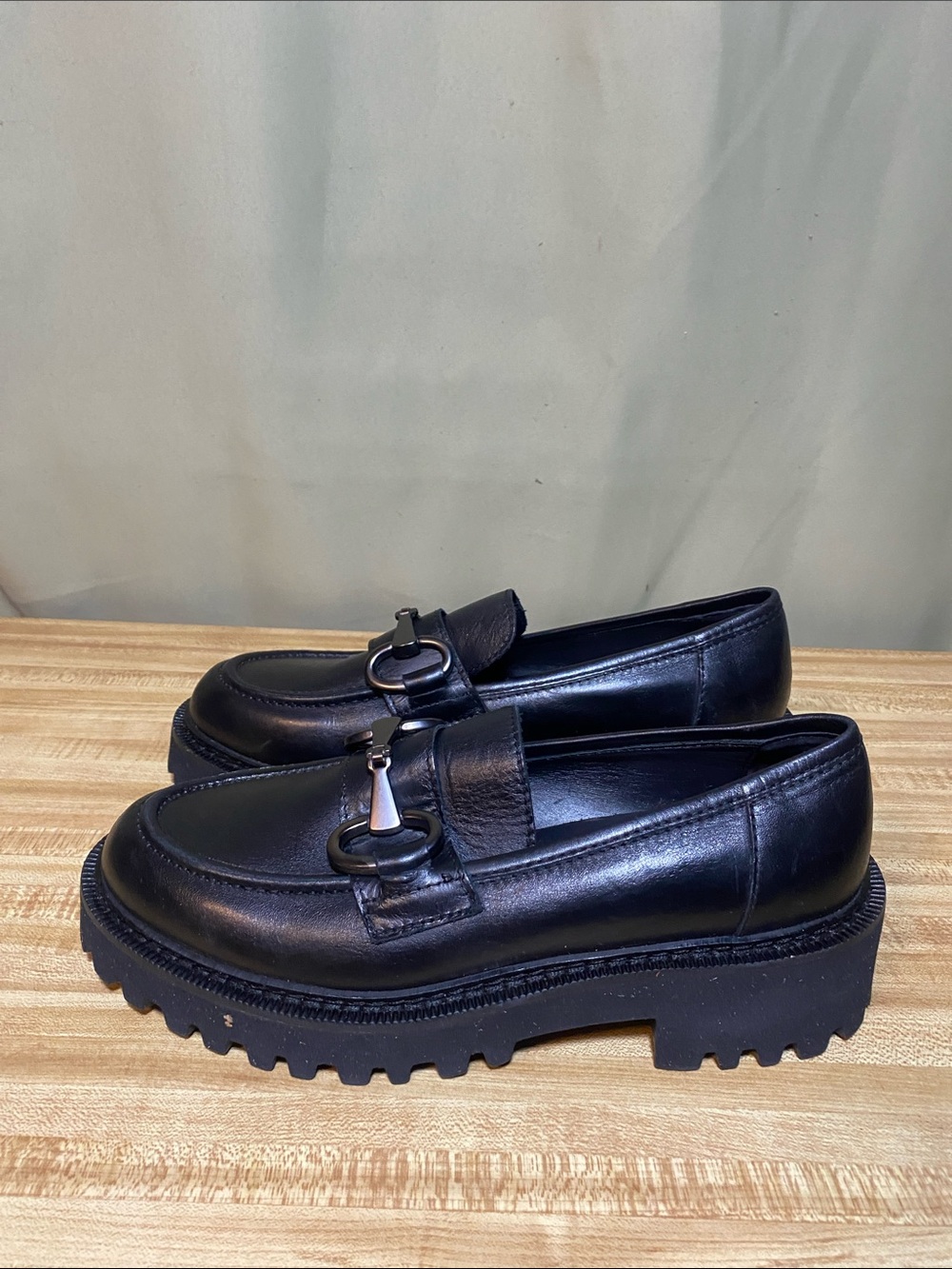 Minelli Paris Made in Italy  Helizine Black Calf Leather Loafers Wmns  41/ US 10